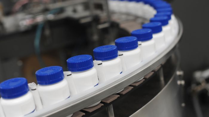 pill bottle conveyor