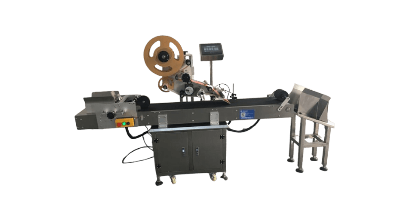 Side labeling machine